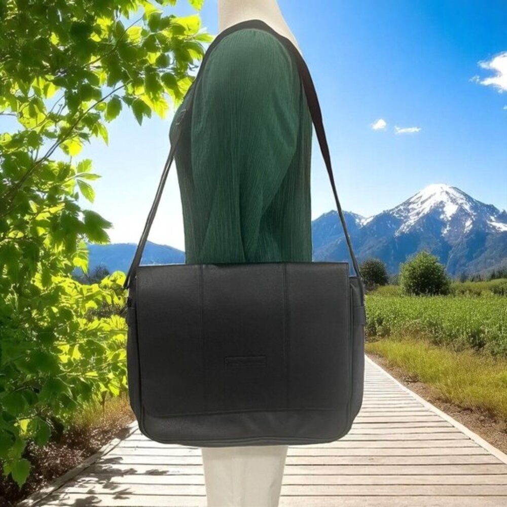 James Campbell Black Messenger Bag Faux Leather Office Laptop Work Travel‎
